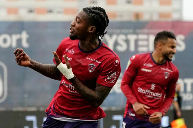 Mercato : L'ASSE à la lutte avec le PSG pour Cham ?
