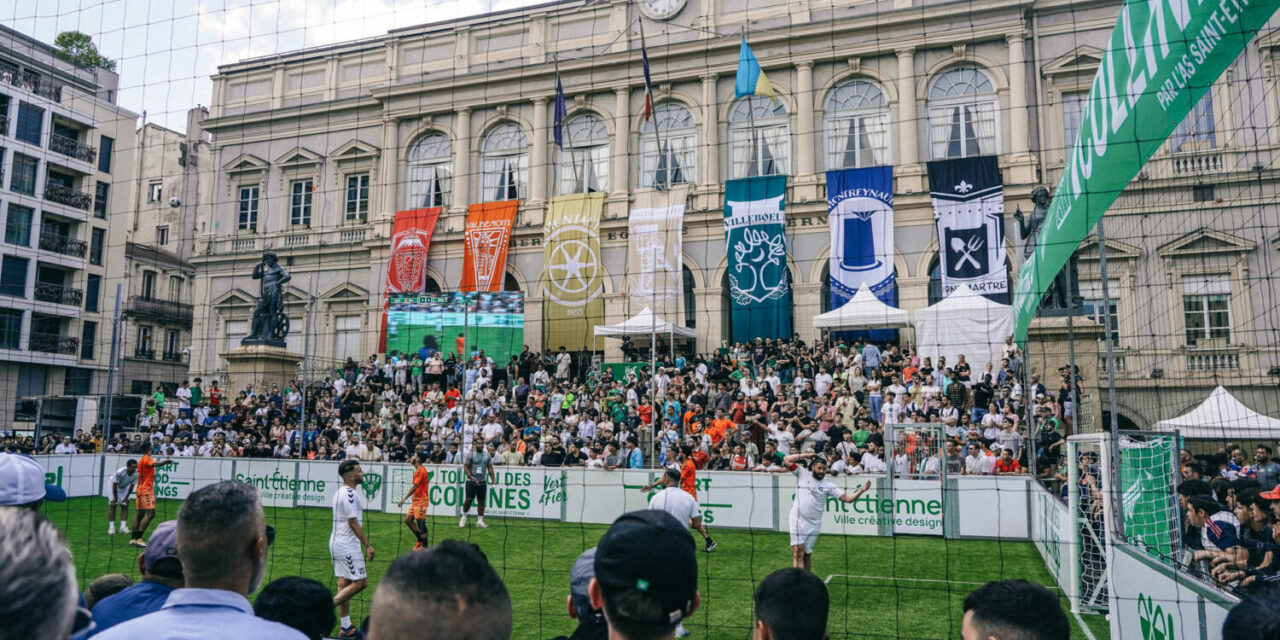 🚨 Flash : l’ASSE présente ses nouveaux maillots !