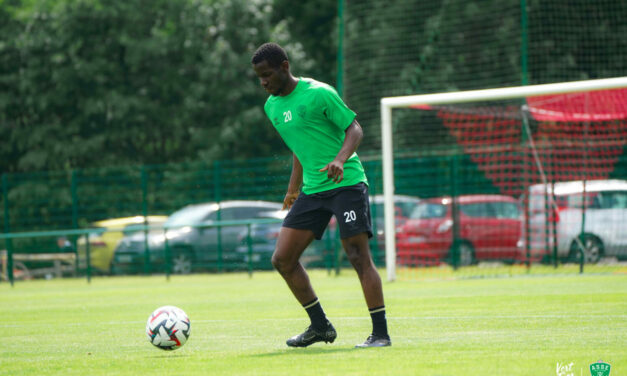 Insolite : Le bizutage d'Augustine Boakye ! - ASSE