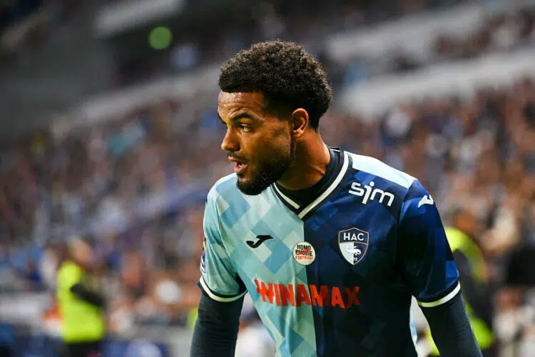 Mercato : L'ASSE avance ses pions pour son latéral gauche !