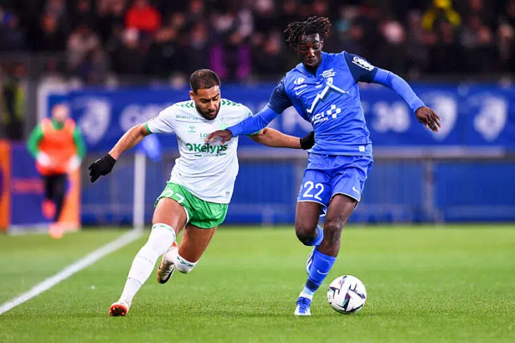Grenoble - ASSE : Les Verts face à un édifice en reconstruction !