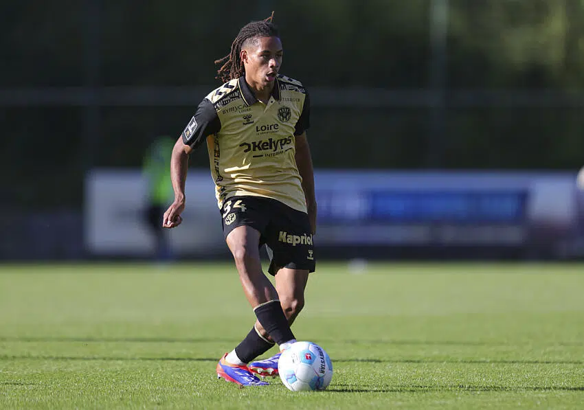 ASSE : Dall'Oglio dithyrambique sur Mathis Amougou !