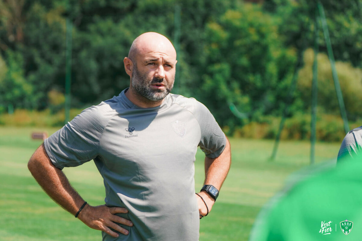 ASSE : Les Verts accrochés en banlieue lyonnaise