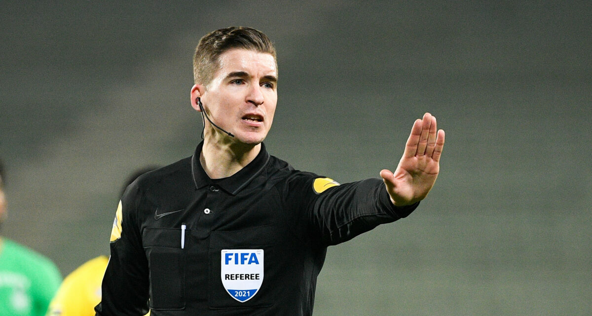 Montpellier - ASSE : Le meilleur arbitre français au sifflet !