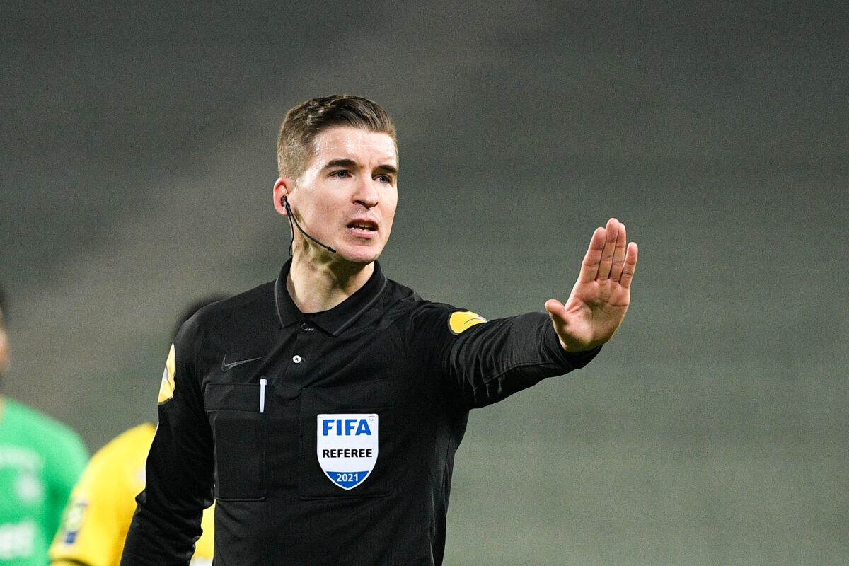 Arbitres et clubs : Ultime tentative pour renouer le dialogue