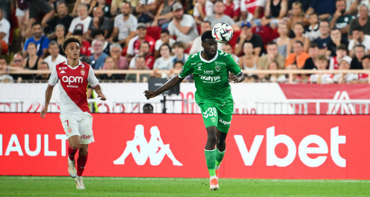 ASSE : Un joueur prêté voit rouge, un autre gagne une coupe !