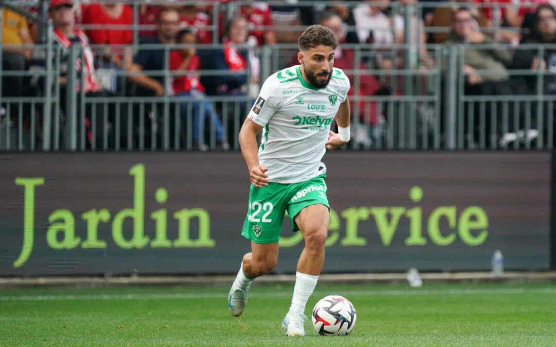 Un ancien buteur intrigué par les nouveaux dirigeants de l'ASSE