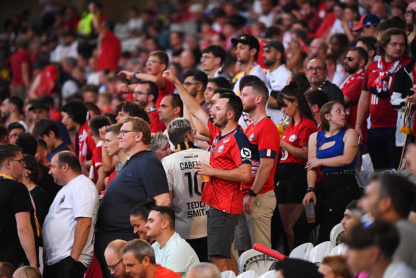 Des supporters Lillois attaqués à proximité de Geoffroy-Guichard