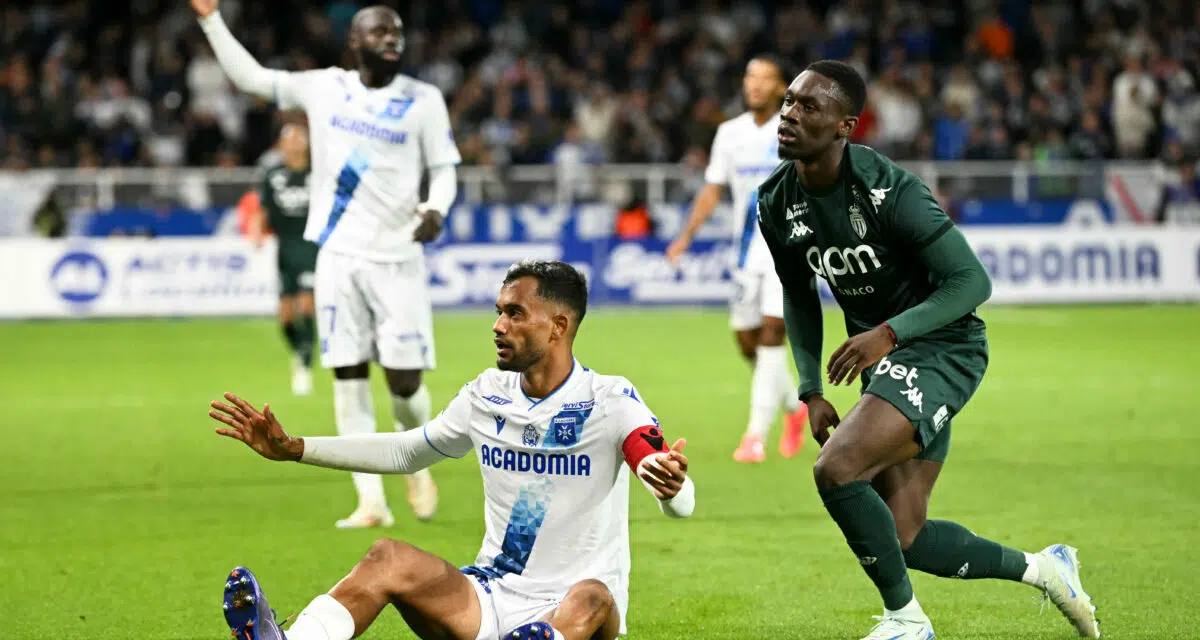 Gros coup dur pour Auxerre avant de défier l'ASSE !