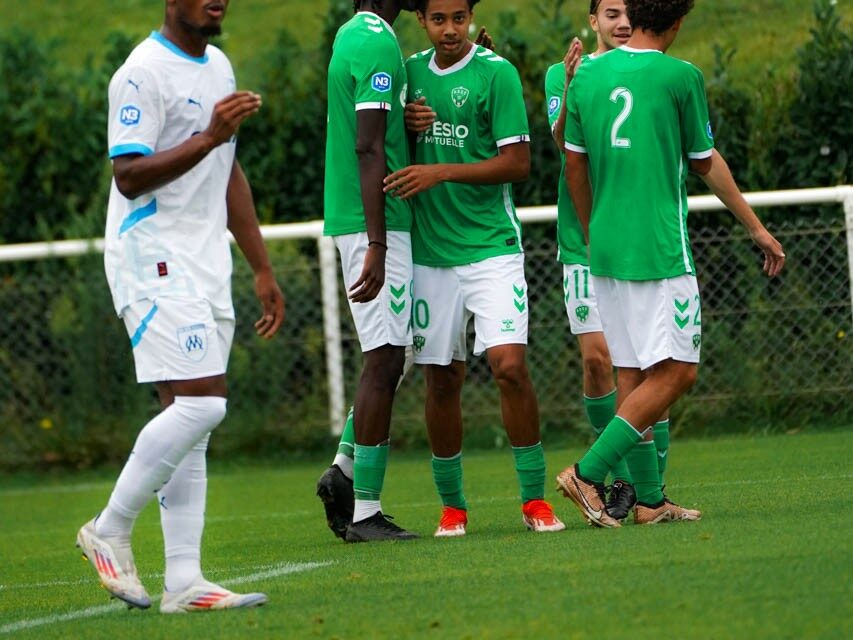 ASSE : Le bonbon de Nguessan contre l’OM en images !