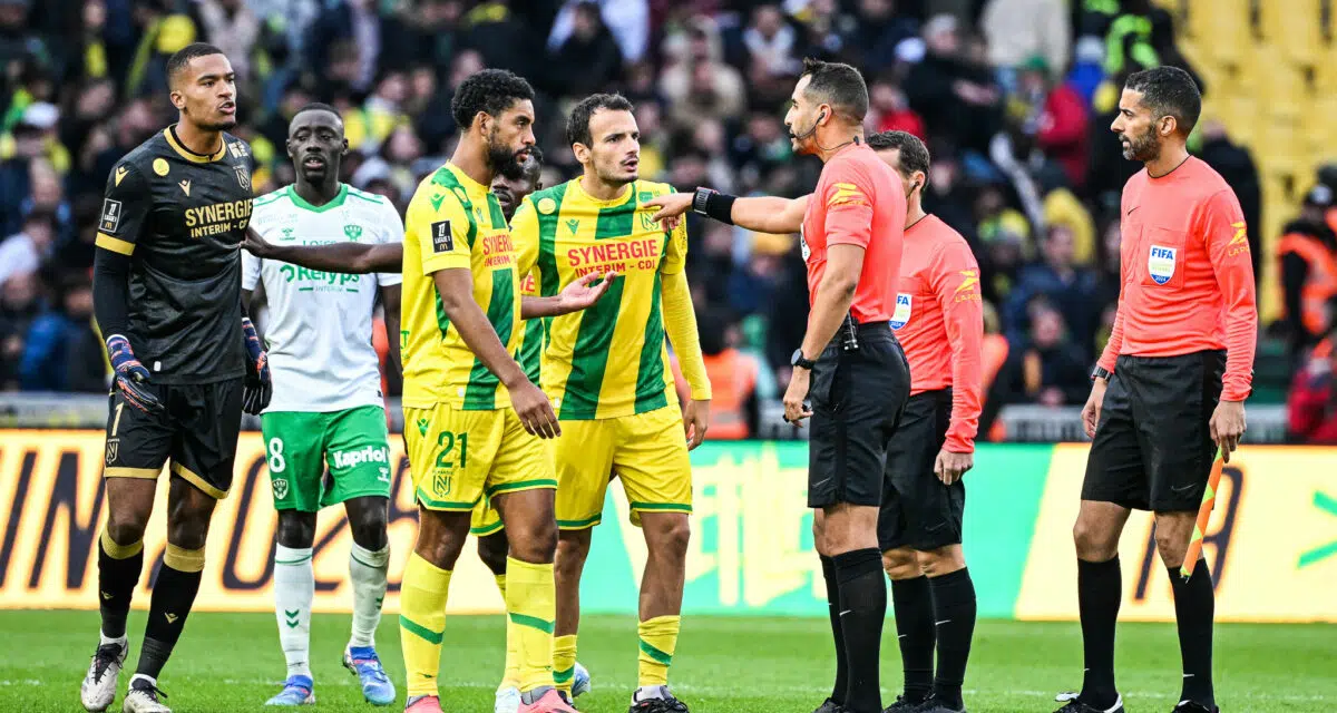 Le vestiaire nantais s'embrase après le passage de l'ASSE !
