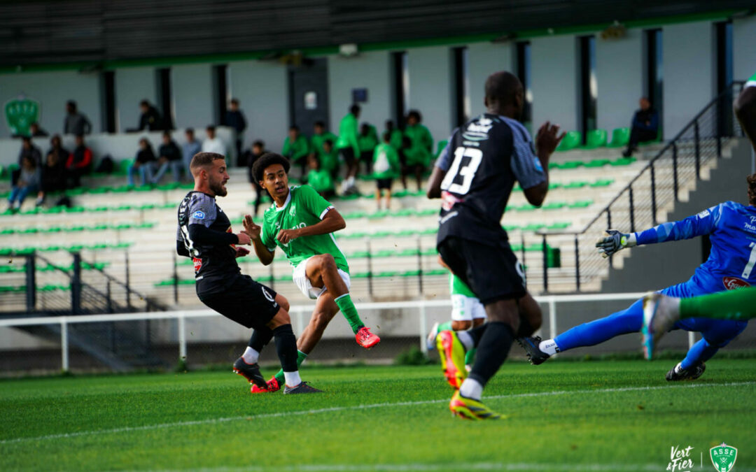 🔴 Live : Le derby ASSE-OL avec Boakye et Miladinovic titulaires !