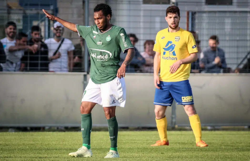 Formé à l'ASSE, il retrouve un club en France !