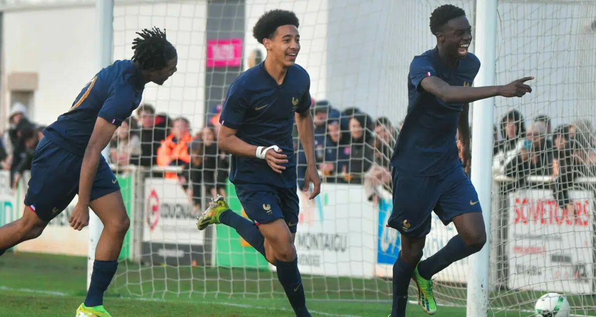 Euro 2025 : Deux talents de l'ASSE avec les Bleus !