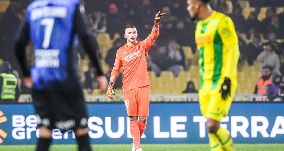Ligue 1 : le FC Nantes d'Anthony Lopes rel&eacute;gu&eacute; en ligue 2