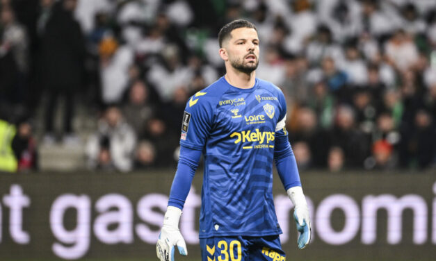 ASSE : L'hommage appuy&eacute; de Larsonneur pour les supporters