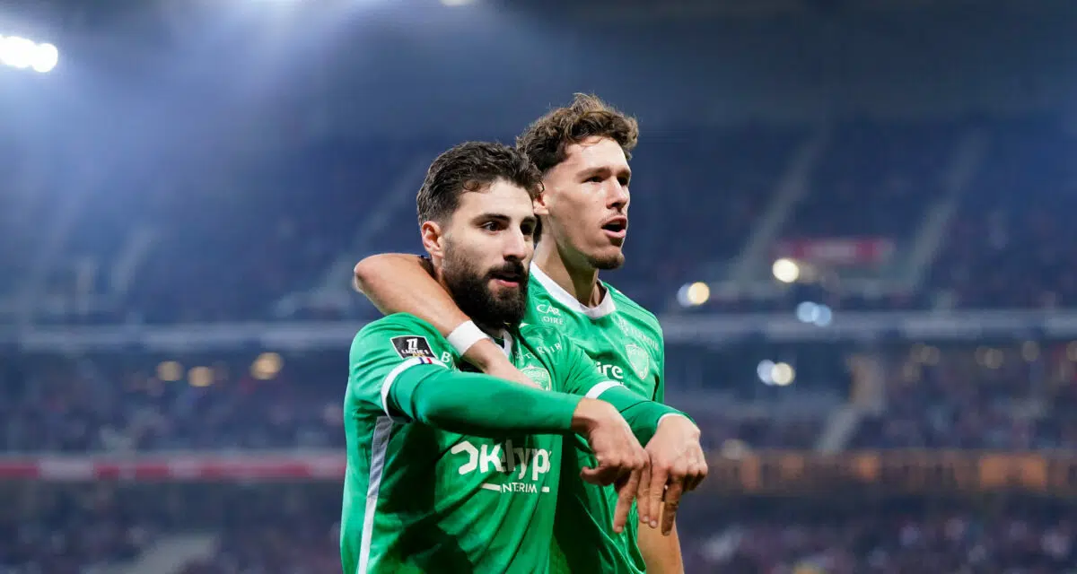 Mercato : L'ASSE sort les crocs pour Stassin et Davitashvili