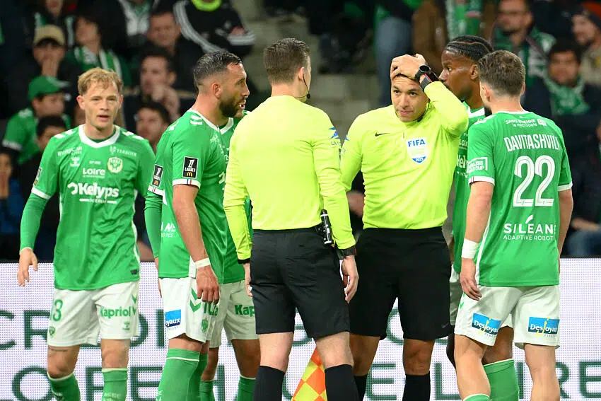 Ligue 1 : La FFF réagit après l’incident du derby