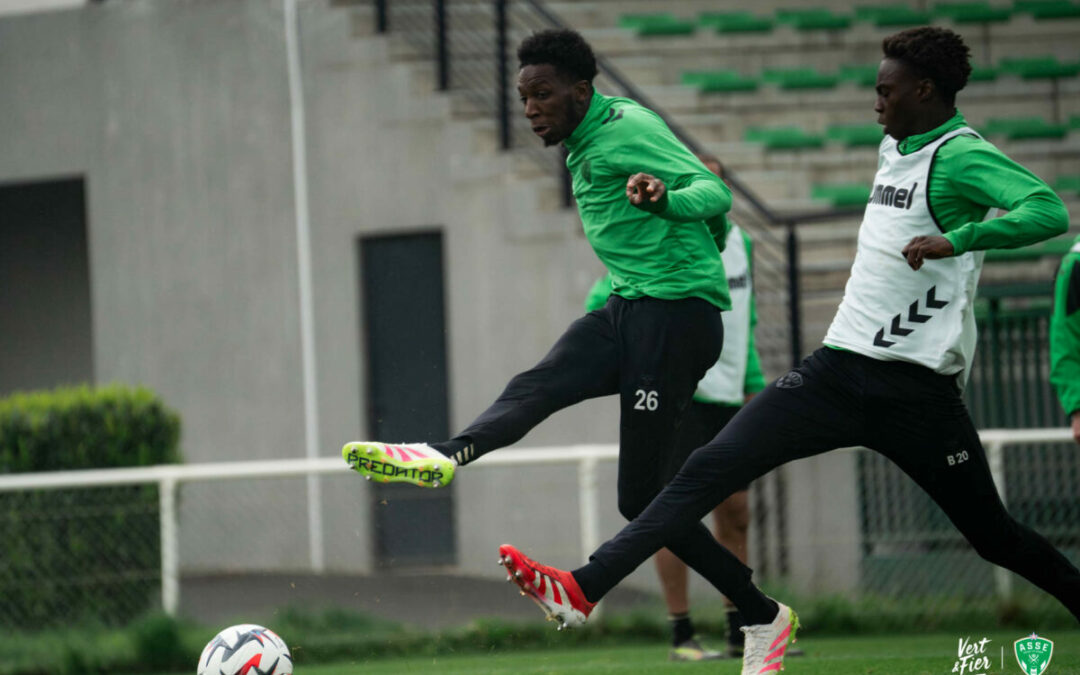 ASSE : Le club fait monter un jeune avec les pros