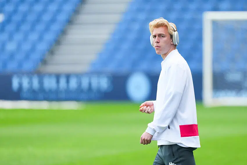 Mika Biereth : "On nous a parlé de l’ambiance à Geoffroy-Guichard"