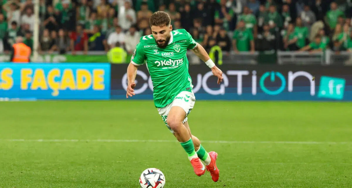 Mercato : Davitashvili dans le viseur d'un club de Ligue 1 - ASSE