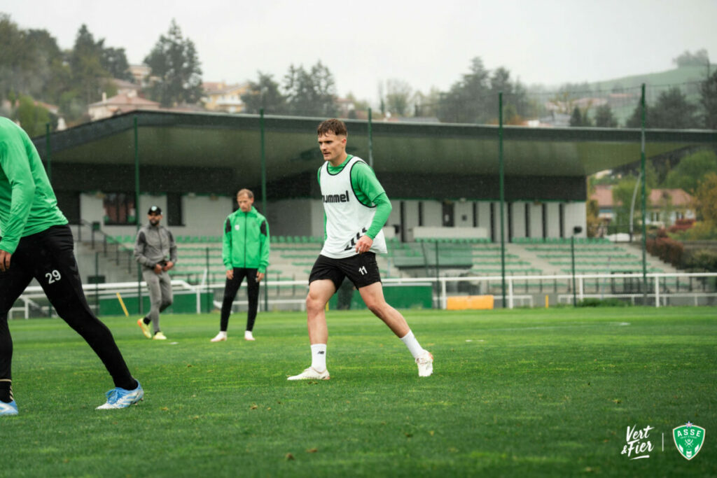 ASSE : Un joueur en passe de changer de dimension ?