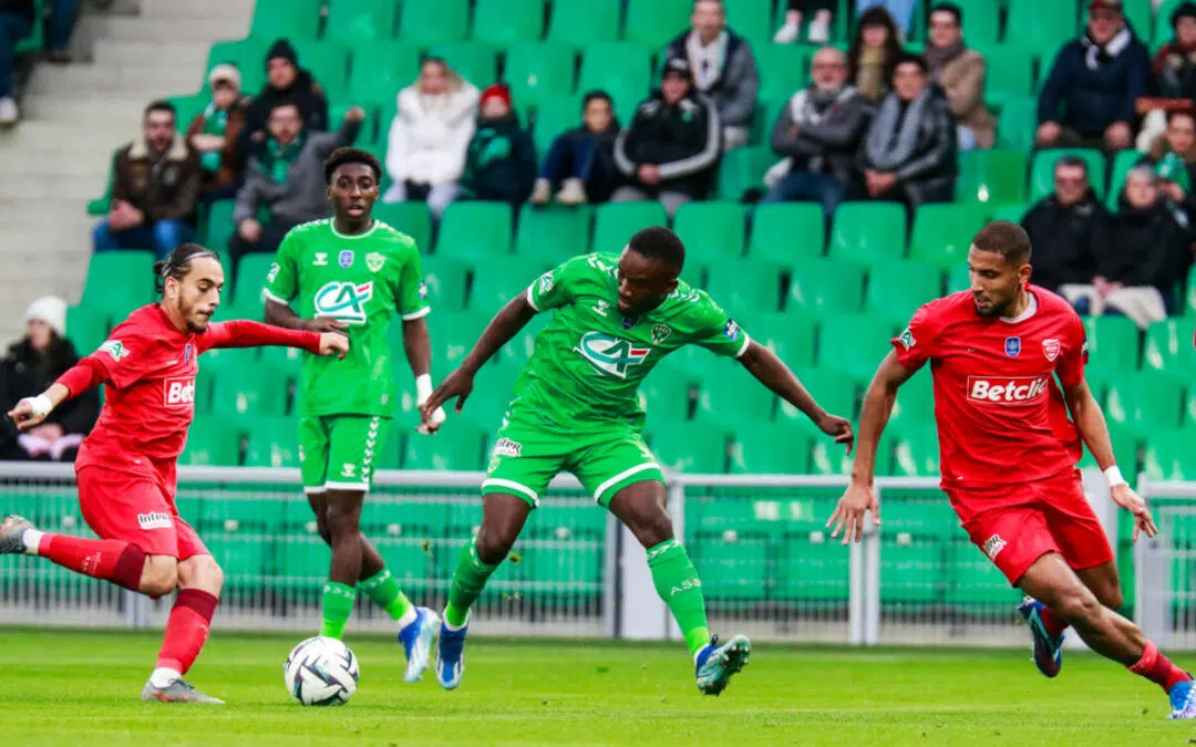 Mercato : l'ASSE envoie 6 joueurs en réserve !
