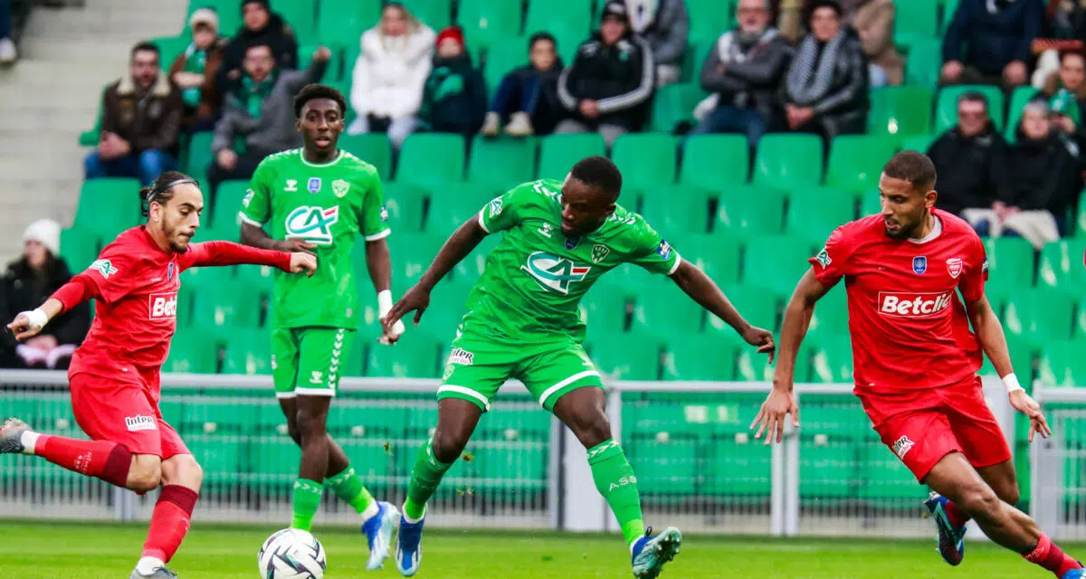 Mercato : l'ASSE envoie 6 joueurs en réserve !