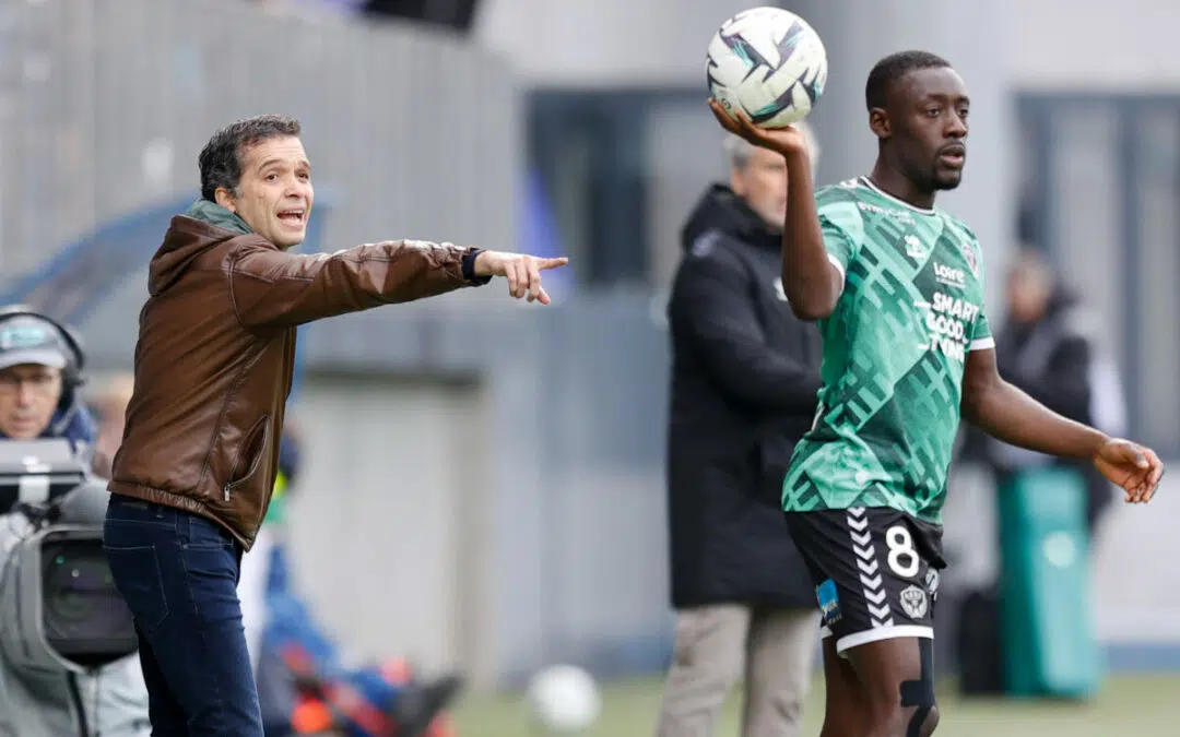 Ligue 2 : Un concurrent de l’ASSE en pleine incertitude !