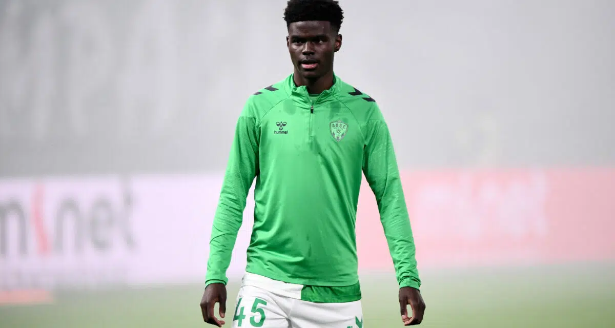 ASSE : Un défenseur signe un contrat de 3 saisons !