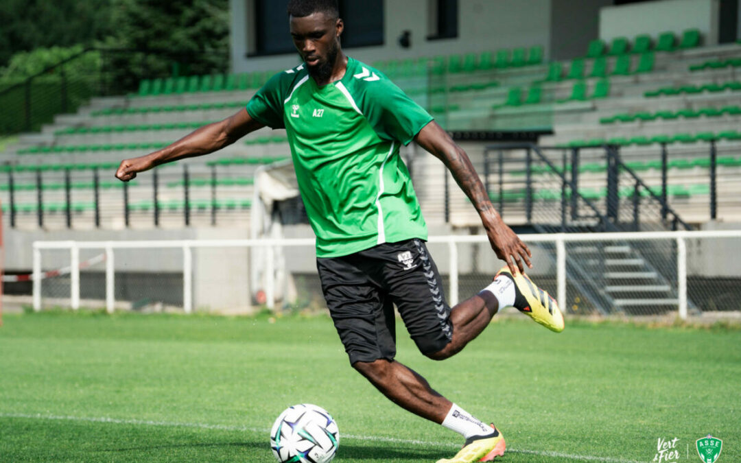 ASSE : Qui sont les 6 jeunes avec les pros en 2025-2026 ?