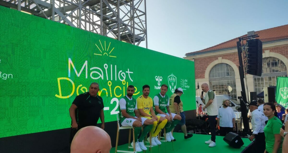 ASSE : "Ce maillot c'est une histoire et un message fort"