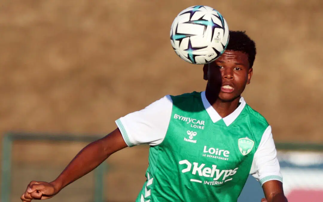 Maillot de l’ASSE : un détail surprenant s’y cache !