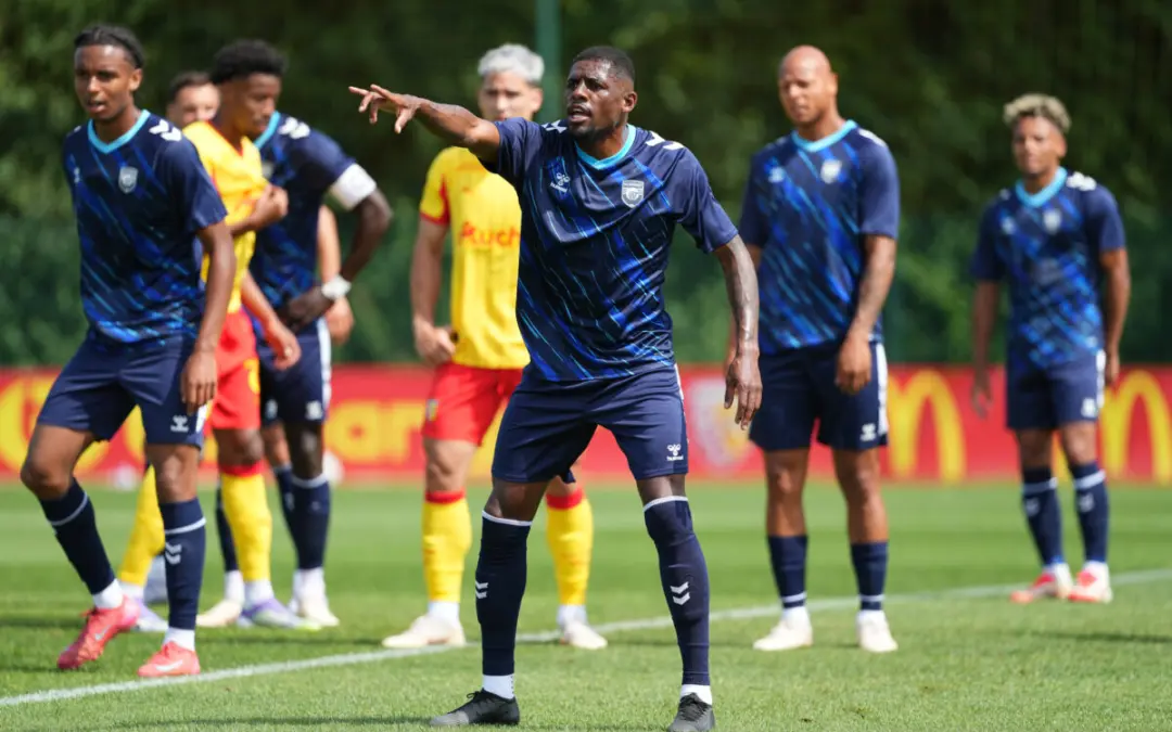 Ligue 2 : Un concurrent toujours sans entraîneur ! - ASSE