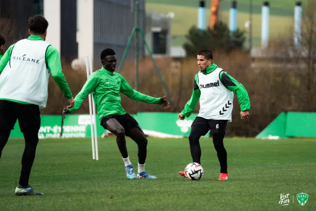 Mercato ASSE : Deux semaines pour boucler l'effectif
