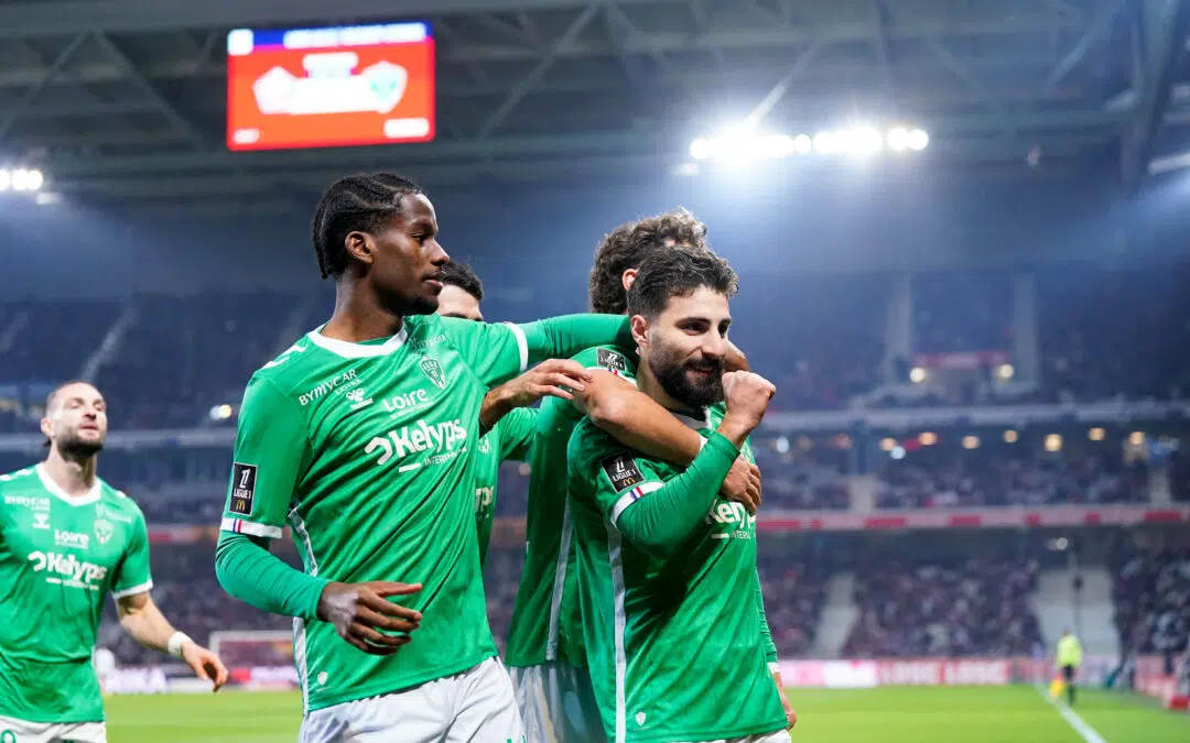 Mercato : Ce dossier qui plombe les Verts ! – ASSE