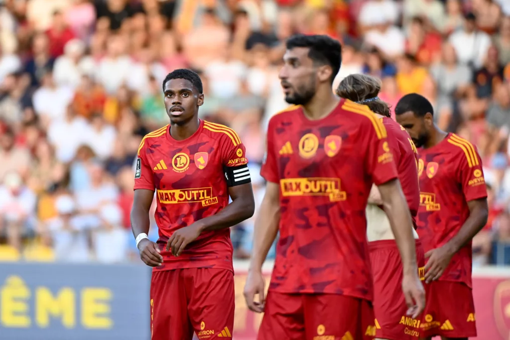 Ligue 2 : Point mercato à l'ASSE avant Rodez