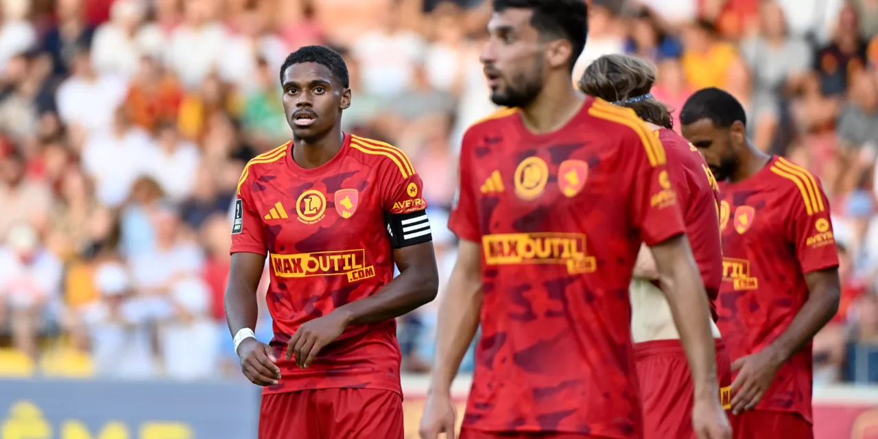 Ligue 2 : Point mercato à l'ASSE avant Rodez