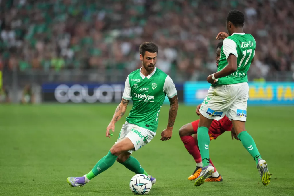 Ferreira marque des points dans le chaudron - ASSE