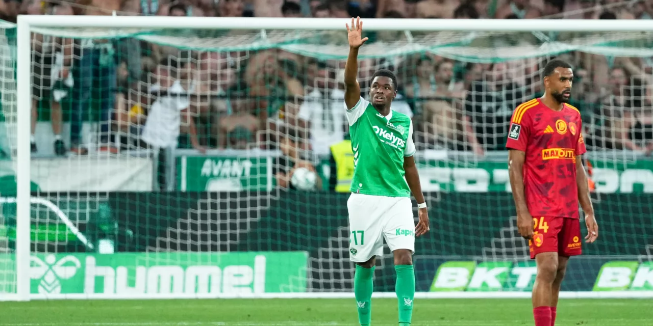 ASSE : La prestation XXL de Duffus en images