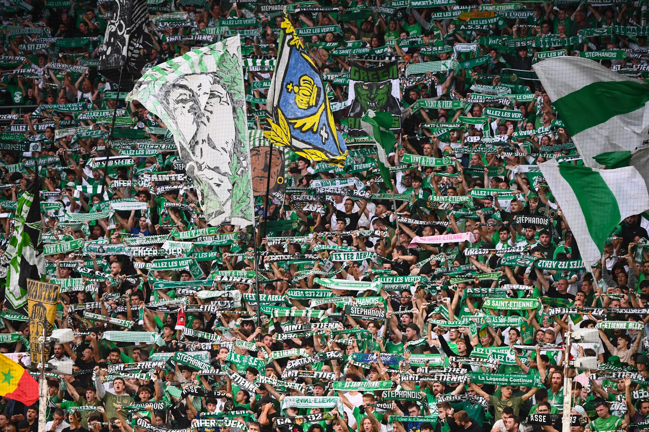 ASSE : Les supporters avaient des messages à faire passer !