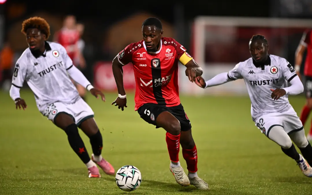 🚨 Ligue 2 : le Red Star colle aux basques de l'ASSE !