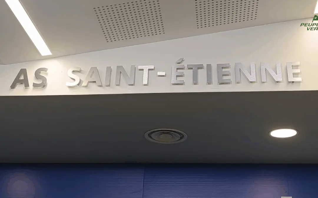 Qui est Ben Smalley, le nouveau renfort de l'ASSE ?