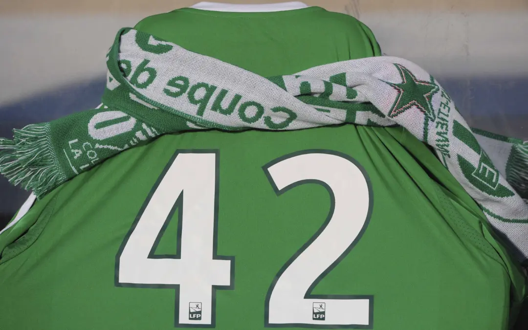 Le pape Léon XIV aux couleurs de l'ASSE !