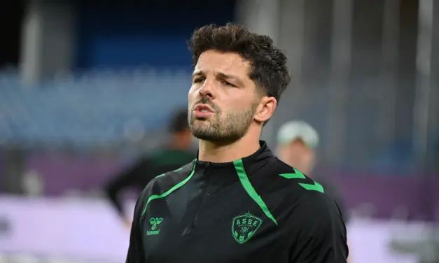 ASSE : "J'ai pas beaucoup dormi..." Larsonneur r&eacute;agit &agrave; sa bourde