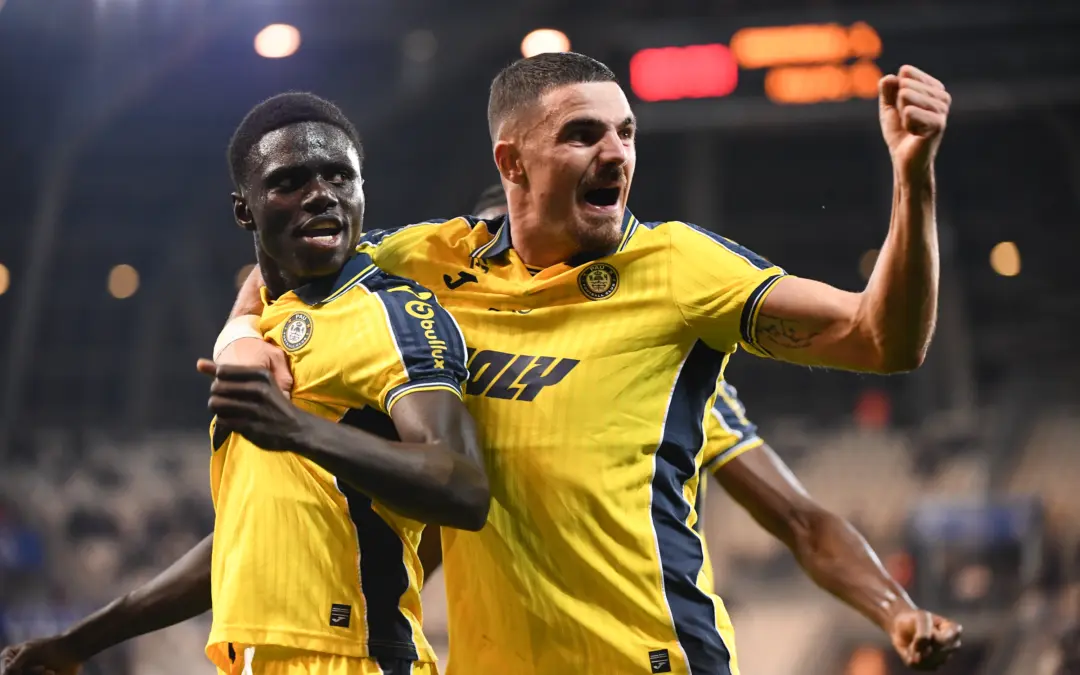 Ligue 2 : "Pau peut surfer sur le doute stéphanois."