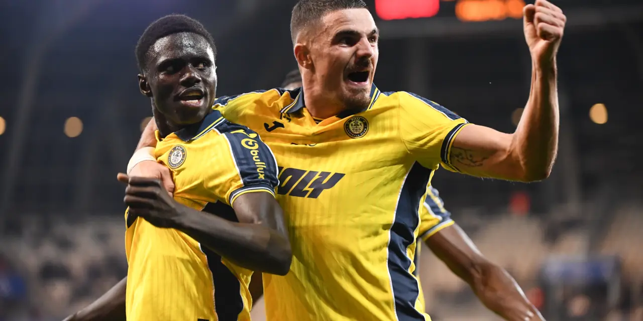 Ligue 2 : "Pau peut surfer sur le doute stéphanois."