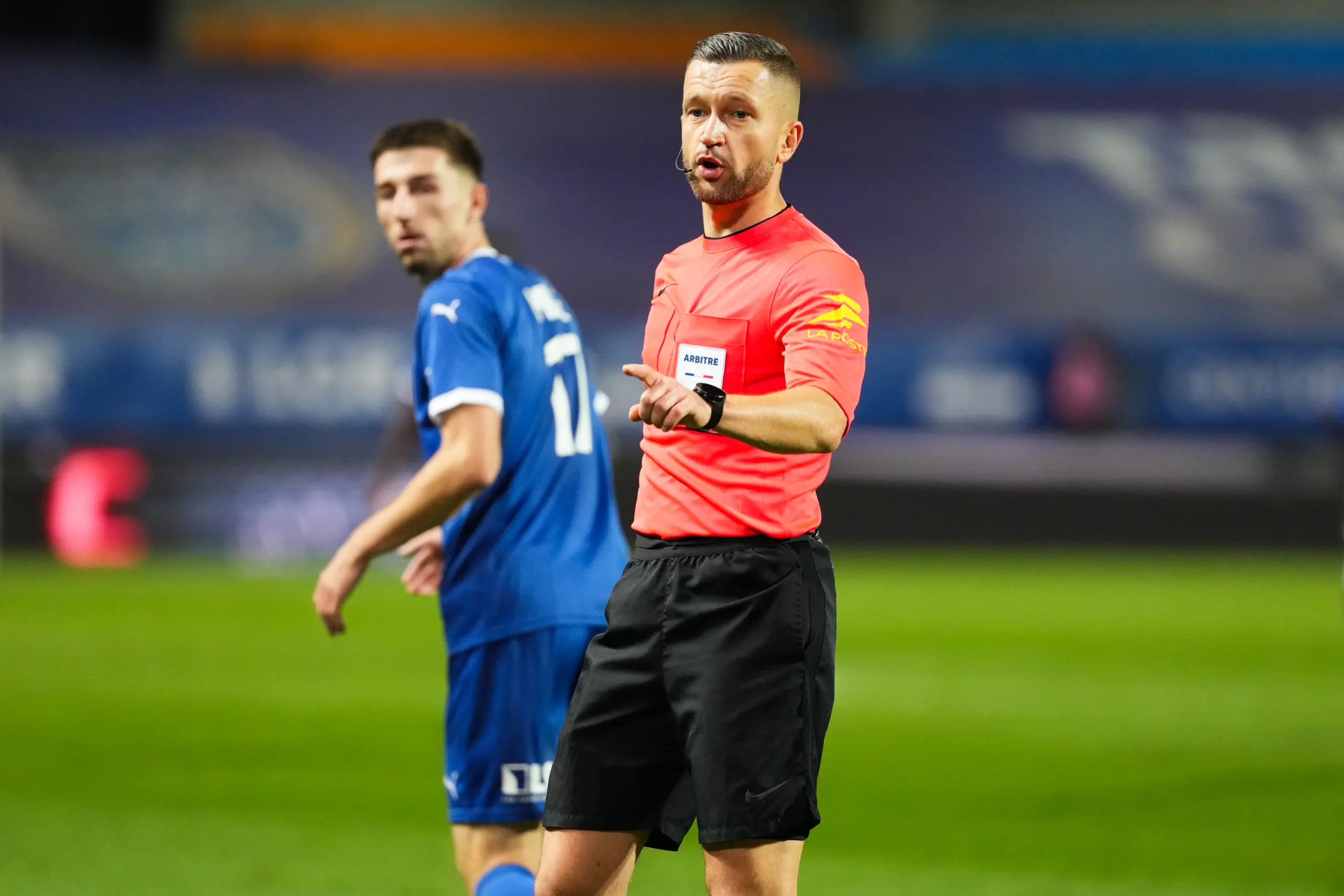 Flash : L’ASSE prend du huis-clos