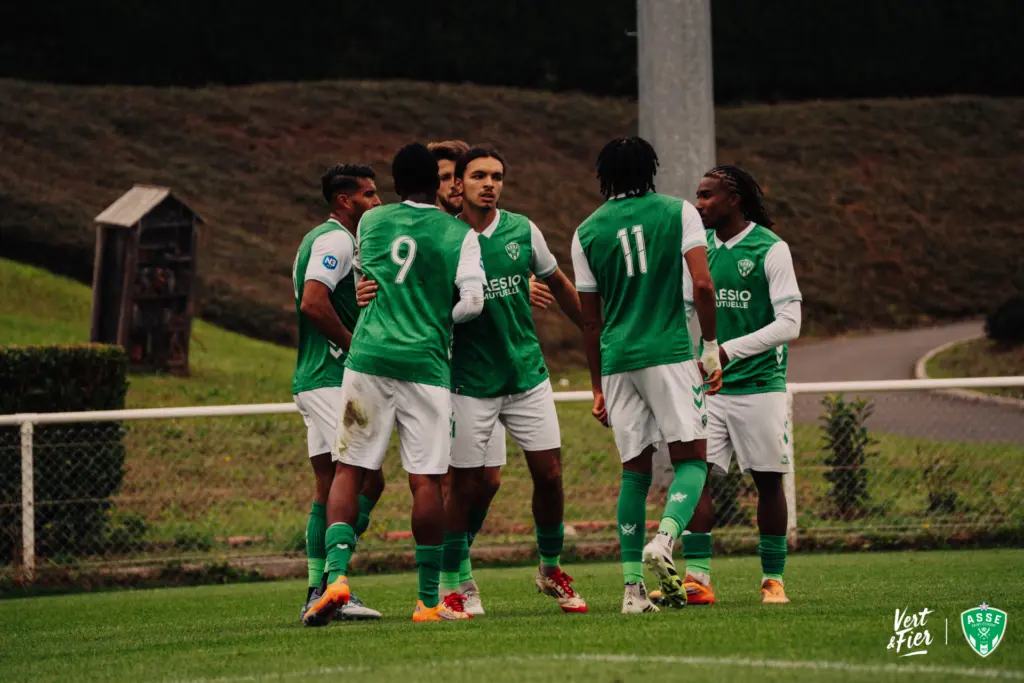 ASSE : Rebondissant, Batubinsika dans tous les coups