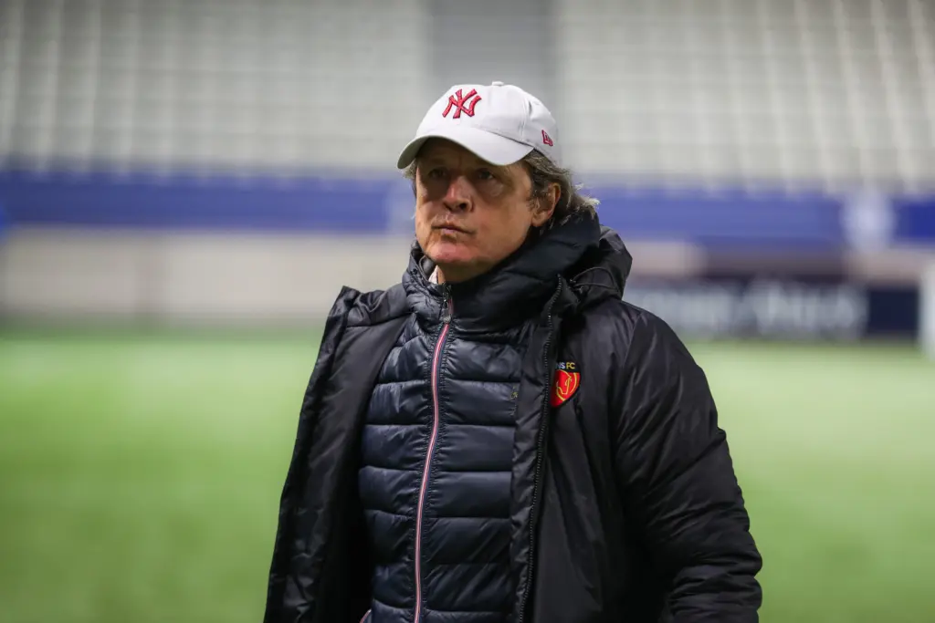 Ligue 2 : Bastia nomme son 